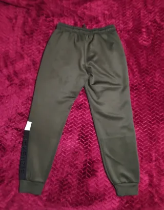 McKenzie Pantalones Verdes Oliva