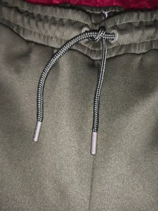 McKenzie Pantalones Verdes Oliva