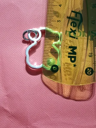 Colgante silueta Plata y Perla