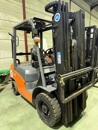 Carretilla elevadora Europcar 25