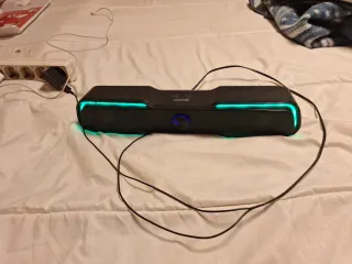 Barra de sonido Bluetooth y Aux con LED