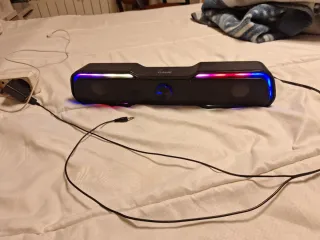 Barra de sonido Bluetooth y Aux con LED