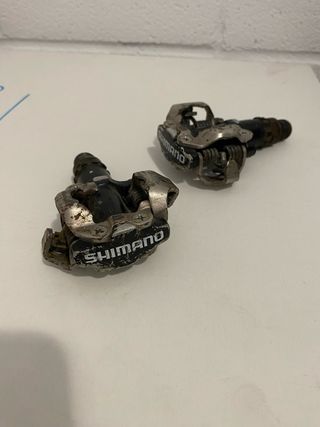 Pedales Shimano SPD con calas