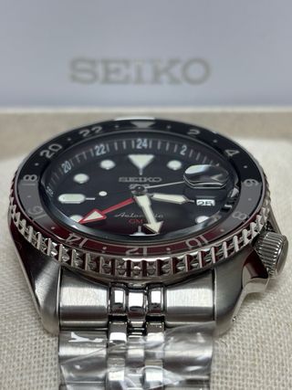 Seiko GMT SSK001K1 automático – Nuevo a estrenar