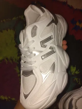 New Balance Blancas Talla 39