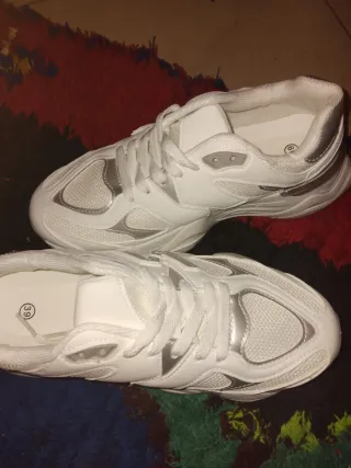 New Balance Blancas Talla 39