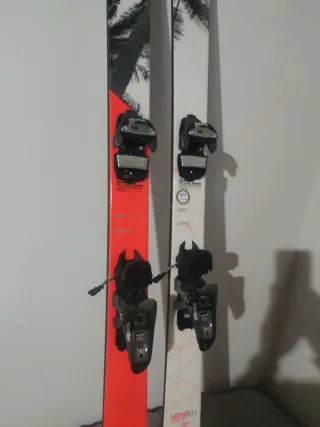 Esquís Freestyle Volkl Ledge 75