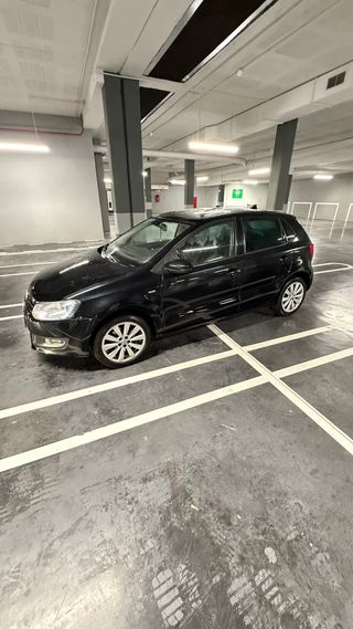 Volkswagen Polo 2014