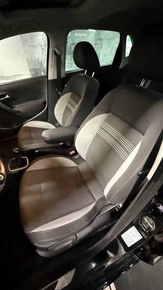 Volkswagen Polo 2014