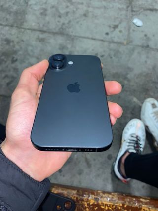 iPhone 16 Negro Nuevo