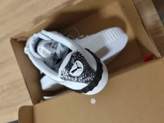 Sneakers Puma Donna Taglia 40.5 Nuove