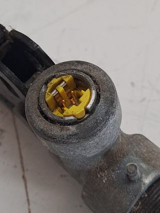 ENGANCHE CINTURON BMW SERIE 7 (E65/E66) (4)