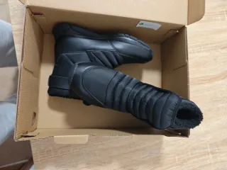 Scarpe da neve Puma bambina/o taglia 33 nuove