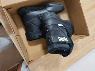 Scarpe da neve Puma bambina/o taglia 33 nuove