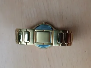 Reloj Citizen Cuarzo Dorado