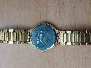 Reloj Citizen Cuarzo Dorado