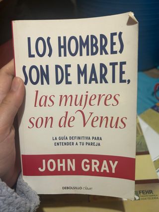 Los hombres son de Marte, las mujeres son de Ve...