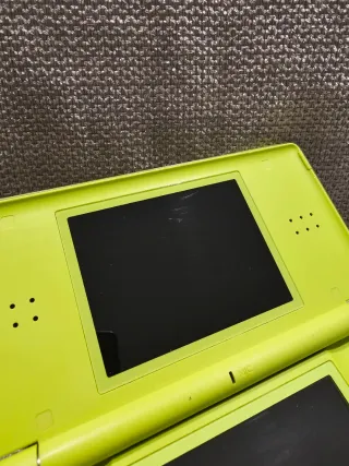 Nintendo DS Lite con Caricatore