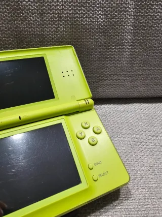 Nintendo DS Lite con Caricatore