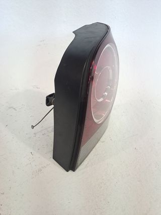 PILOTO TRASERO DERECHO VOLKSWAGEN POLO IV (9N_, 9A_)