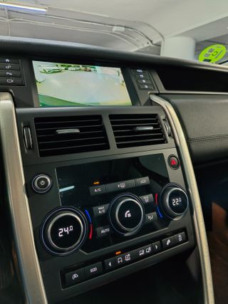 Land Rover Discovery Sport 2017