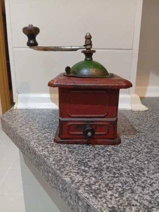 Molinillo café antiguo Elma 1925