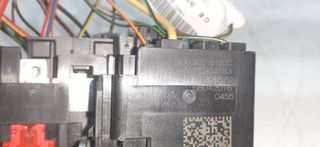 CAJA RELES / FUSIBLES SEAT LEON (5F1) (6)