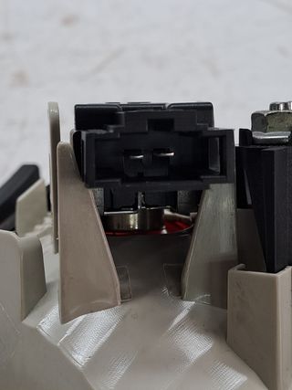 PILOTO TRASERO DERECHO INTERIOR AUDI A4 AVANT (8E)