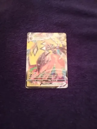 Carta Pokémon Tapu Koko VMAX