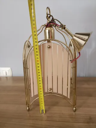 Lámpara de cristal dorada