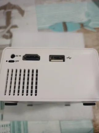 Proyector TFT LCD 1920x1080