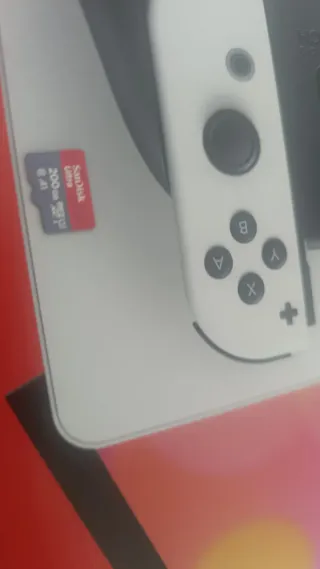 Nintendo Switch OLED + Scheda 200GB