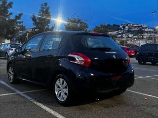 Peugeot 208 2015