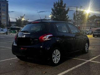 Peugeot 208 2015