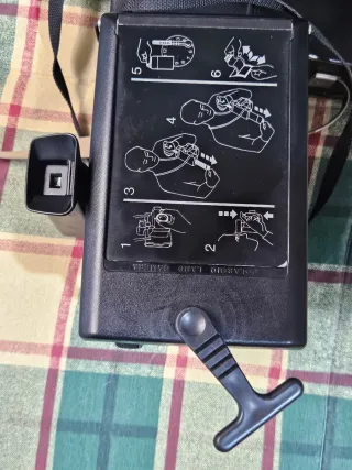 Lote 2 Cámaras Polaroid y Kodak