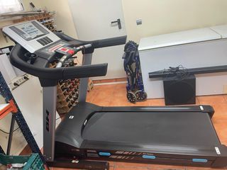 Cinta de correr BH poco uso