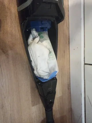 Aspiradora Escoba Hoover Diva Negra