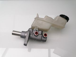 BOMBA FRENO TOYOTA YARIS (KSP9/SCP9/NLP9) (2)