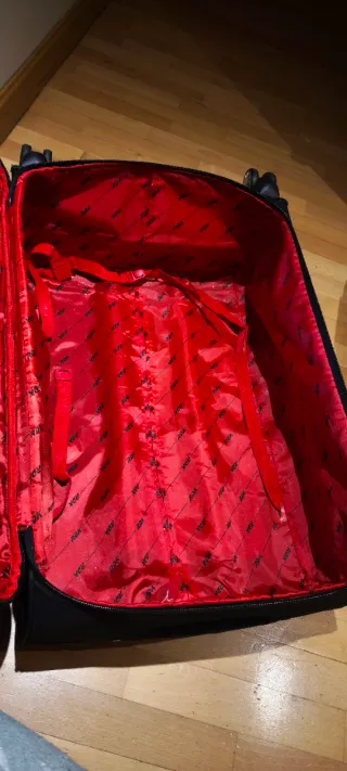 Maleta de viaje 23 kg negra