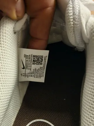 Zapatillas Nike Mujer Blancas y Marrones