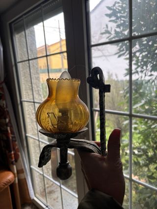 Apliques de pared antiguos ámbar