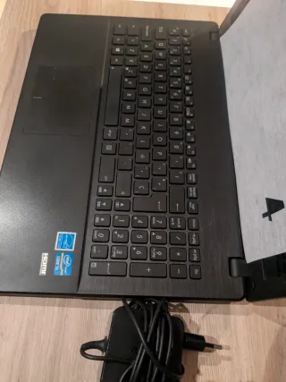 Portátil ASUS F55IC – Intel Core i3 – 15,6”