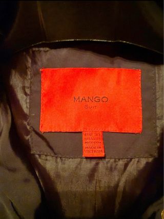 Plumífero negro Mango. Talla XS.