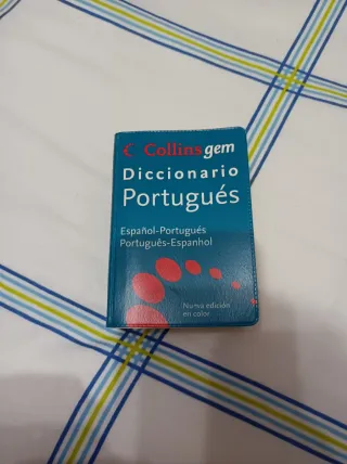 Diccionario portugués-español Collins gem