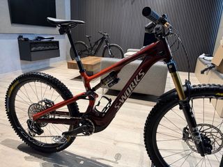 Bicicleta sworks eléctrica Turbo Levo SL 2025