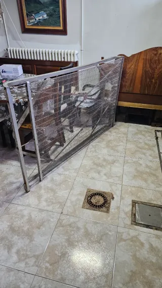 Cama antigua 105cm madera y somier hierro