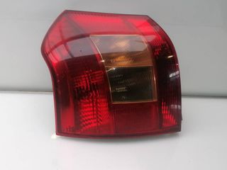 PILOTO TRASERO IZQUIERDO TOYOTA COROLLA (E12) (4)