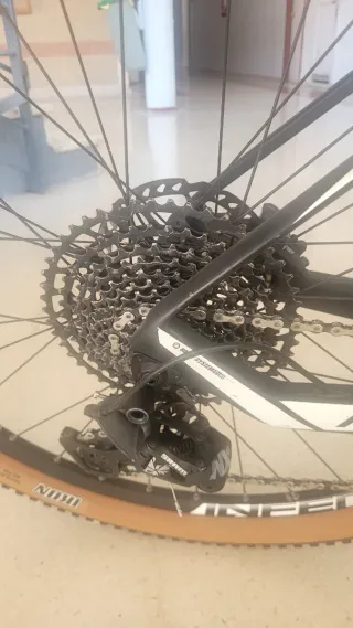 Bicicleta de montaña Megamo