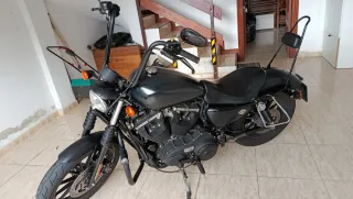 Harley Davidson Sportster 883 Iron