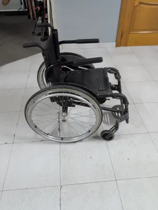 Silla de ruedas ligera Quickie Tamaño 40 X40 asien